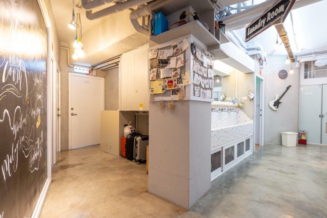 May Rooms Taipei Main Station Luaran gambar